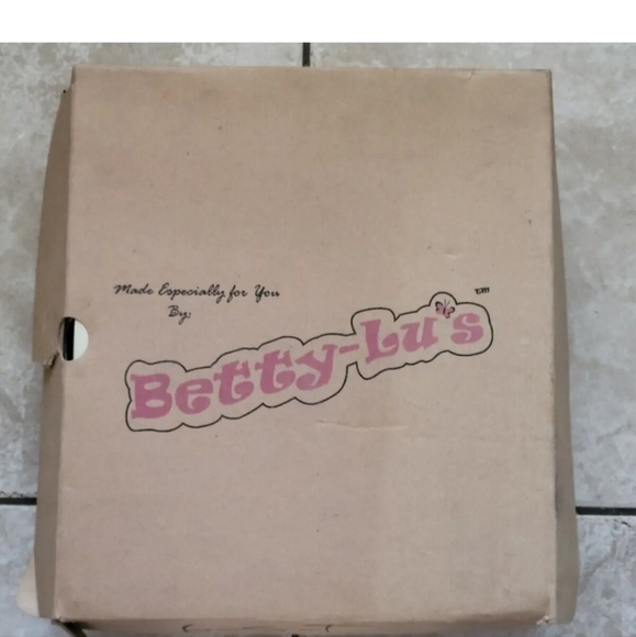 Betty-Lu Giftable Box Set - Picture 6 of 7